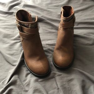 Ankle boots brand new never worn with cute sweater and strap detail